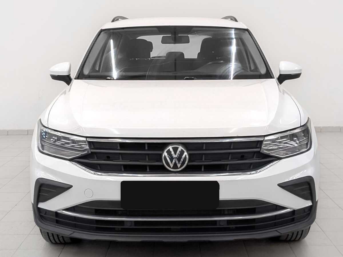 Купить Volkswagen Tiguan с пробегом. Фото: #1