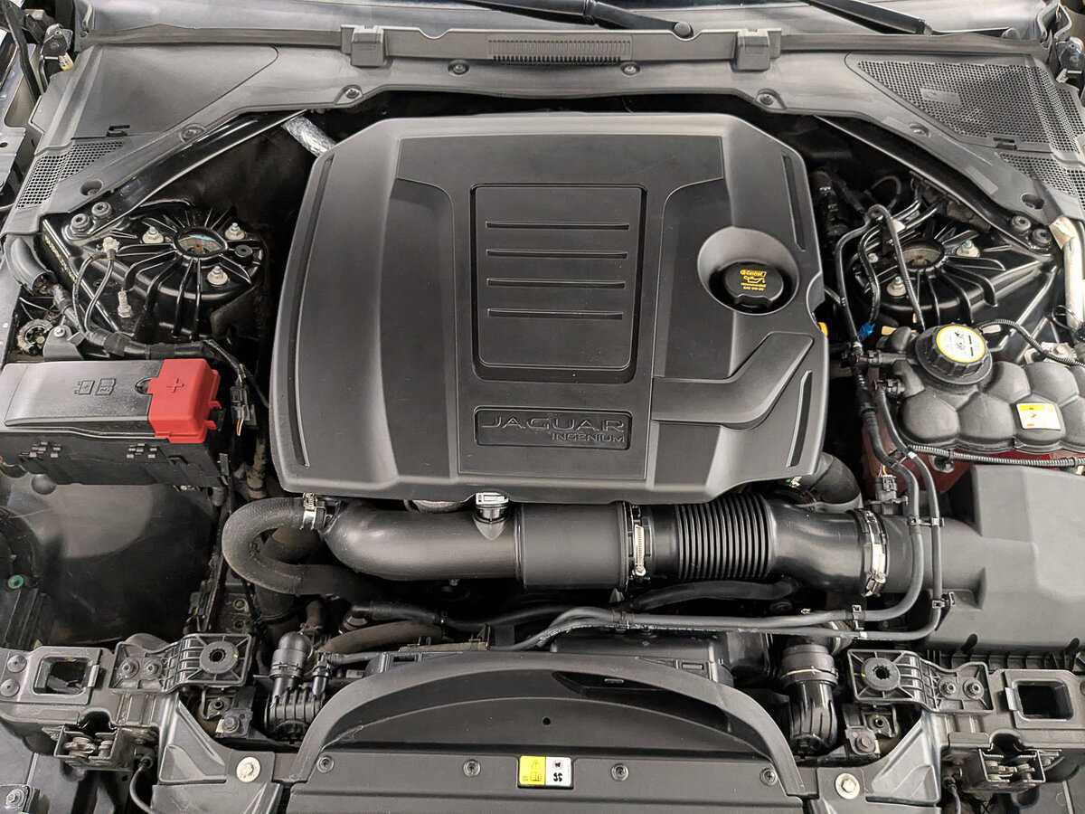 Купить Jaguar XF с пробегом. Фото: #8