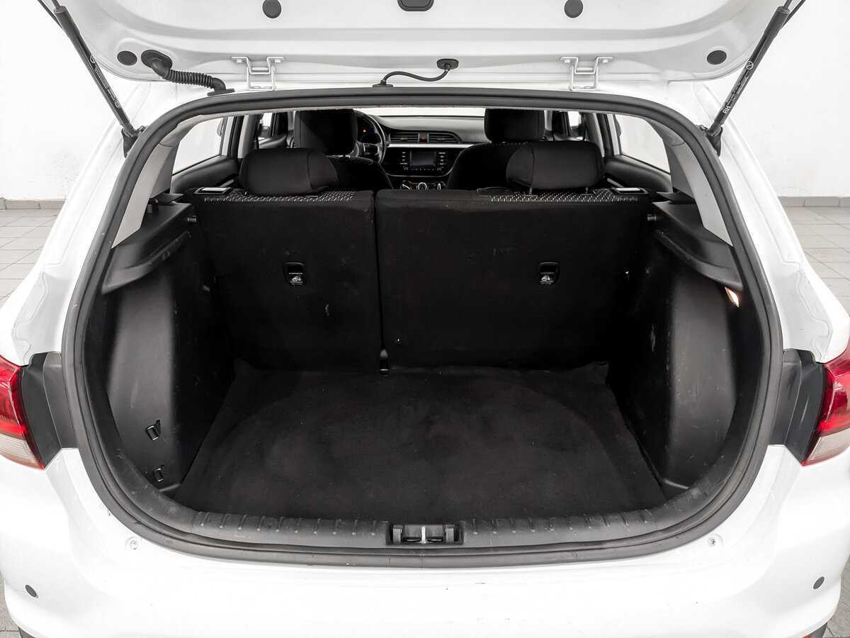 Купить Kia Rio с пробегом. Фото: #9