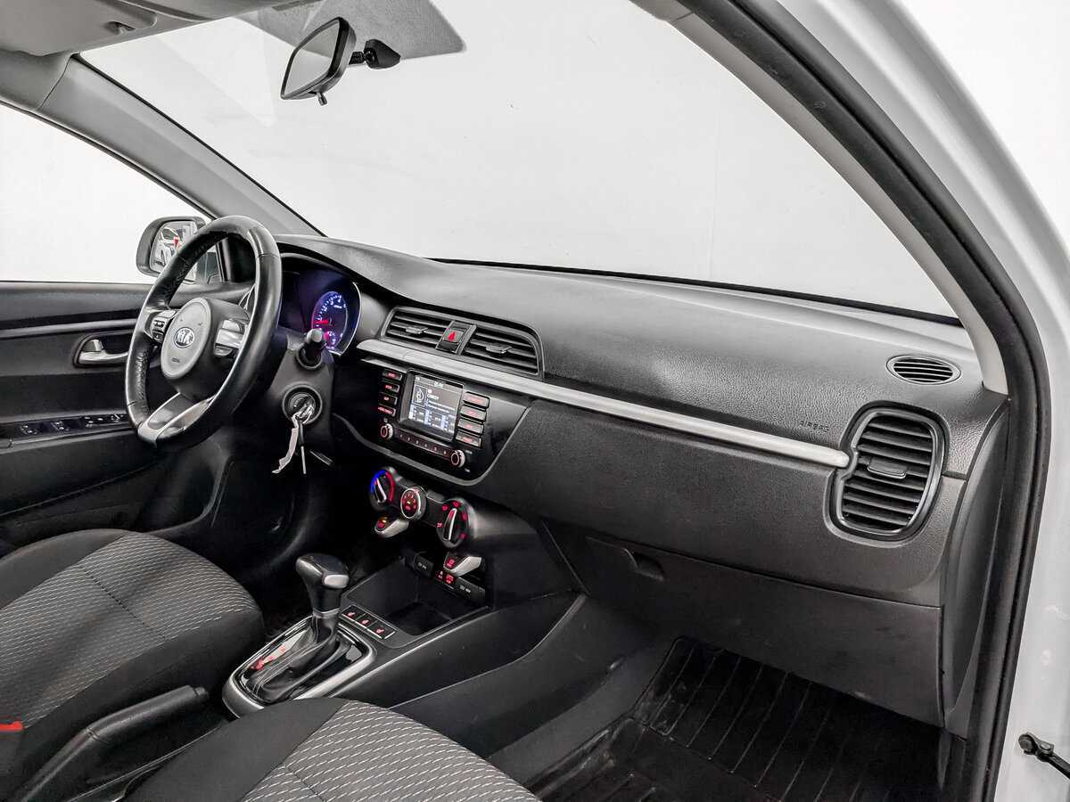 Купить Kia Rio с пробегом. Фото: #10