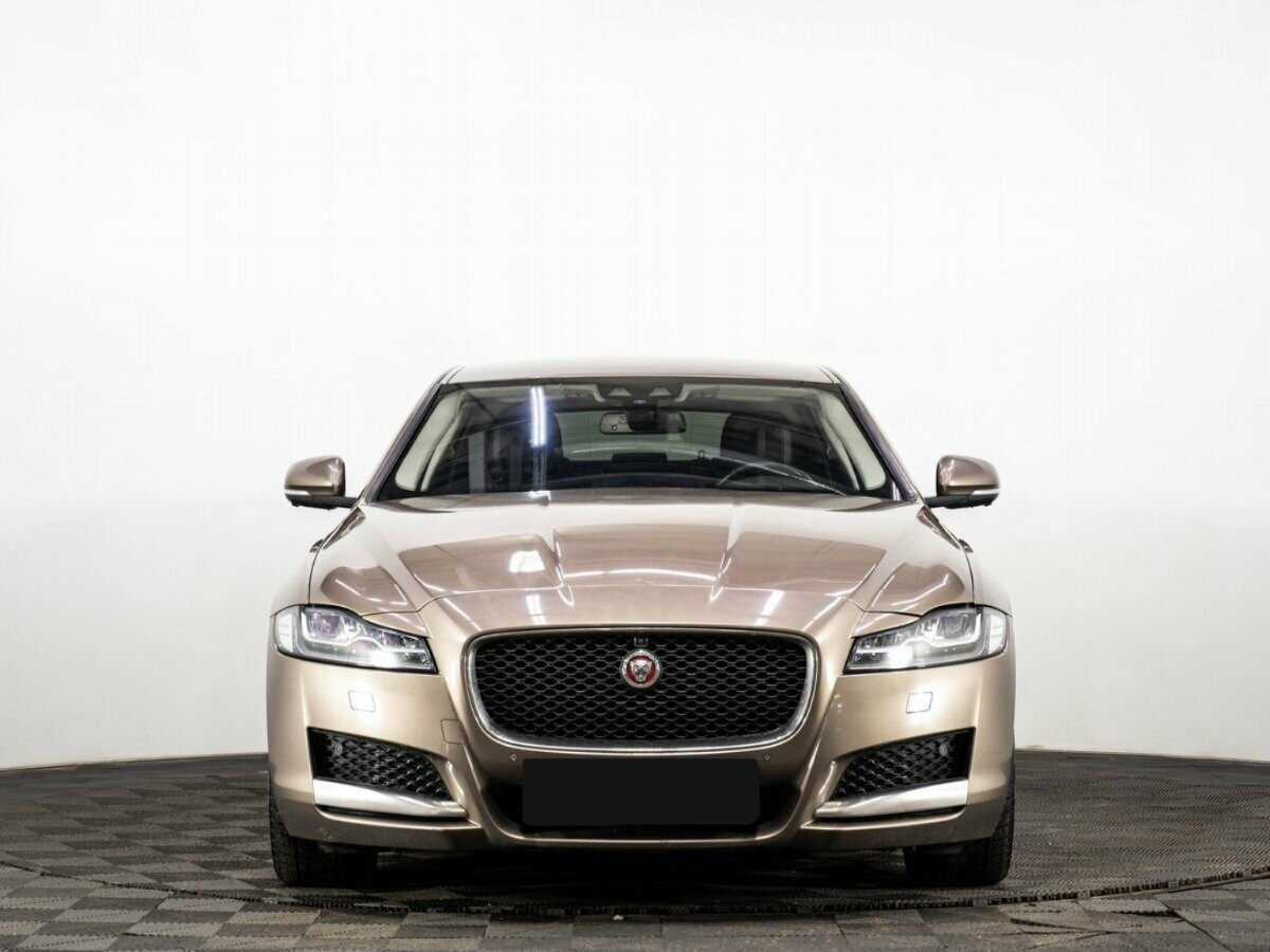 Купить Jaguar XF с пробегом. Фото: #1