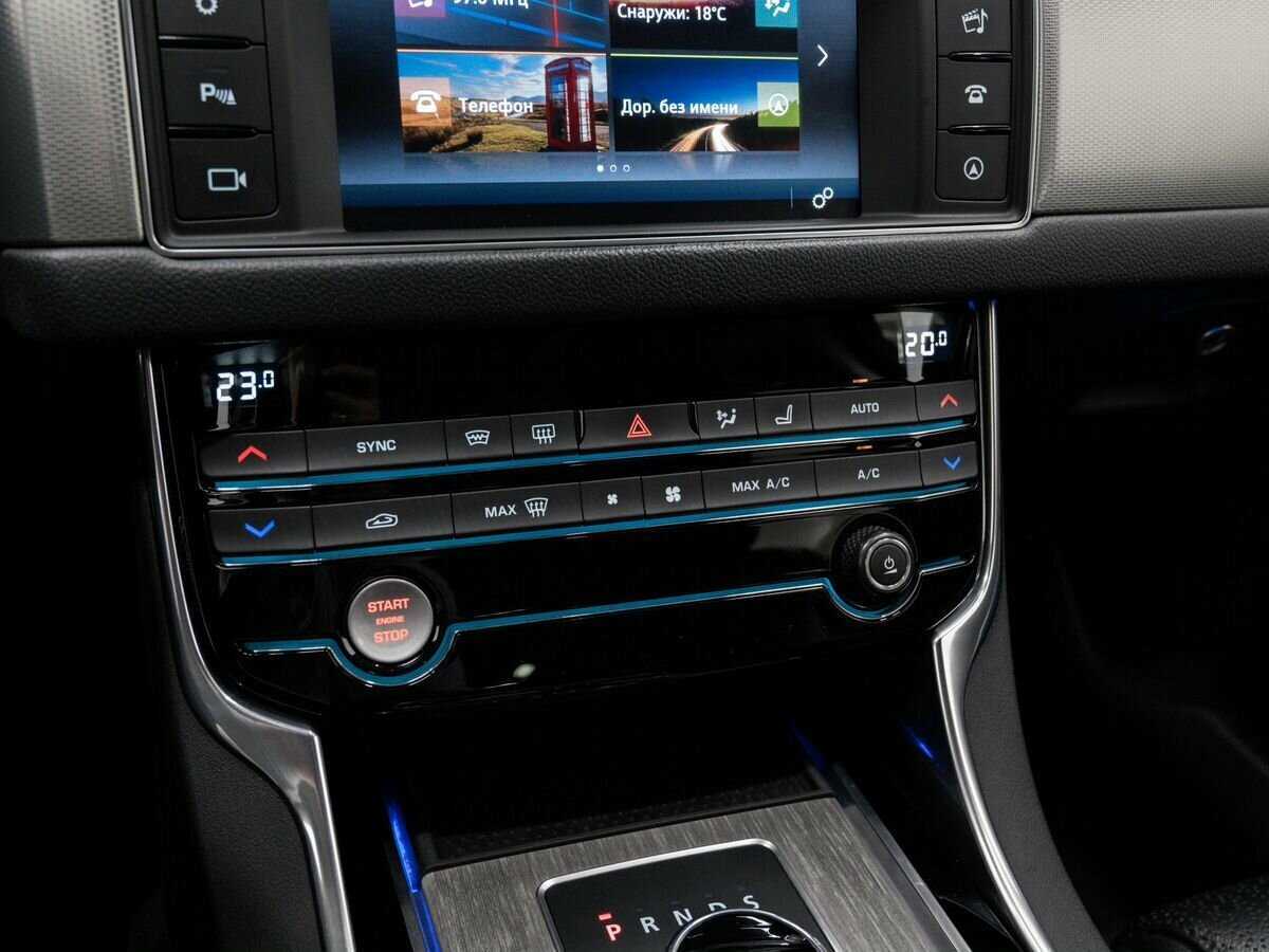 Купить Jaguar XF с пробегом. Фото: #20