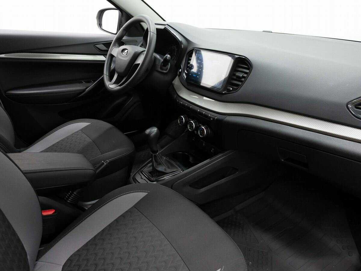 Купить Lada (ВАЗ) Vesta с пробегом. Фото: #11