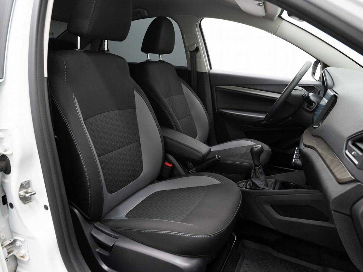 Купить Lada (ВАЗ) Vesta с пробегом. Фото: #12