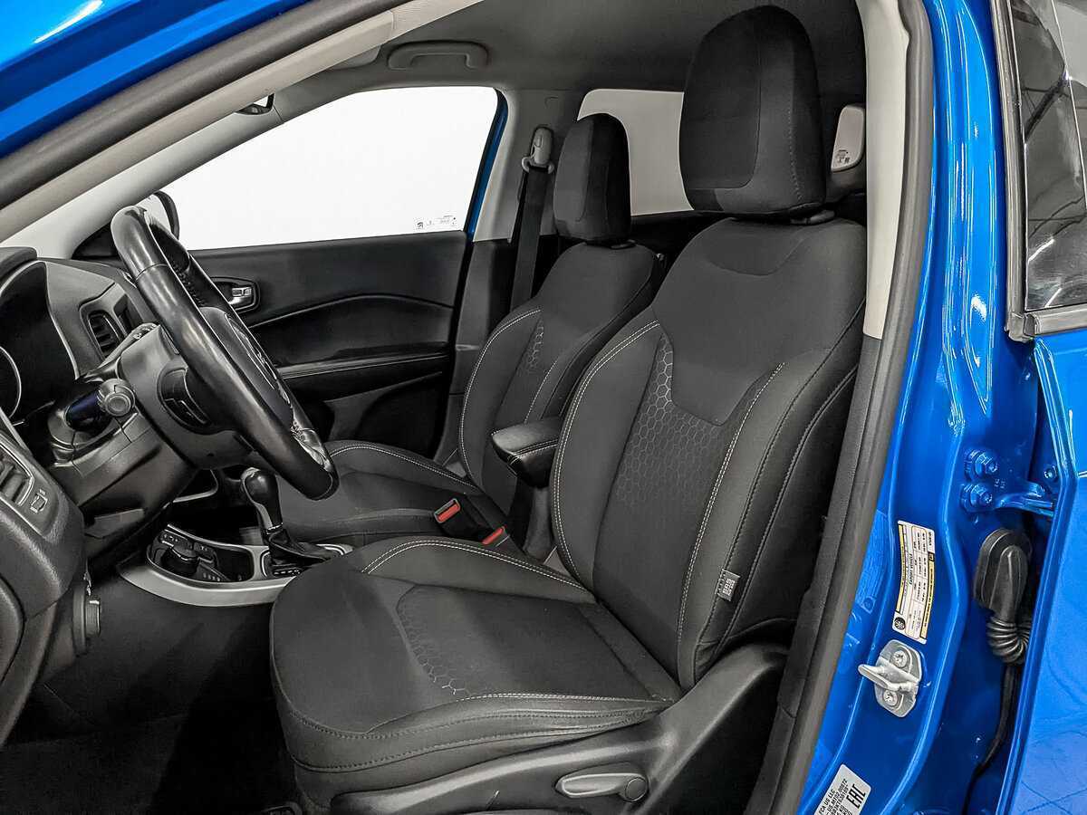 Купить Jeep Compass с пробегом. Фото: #17