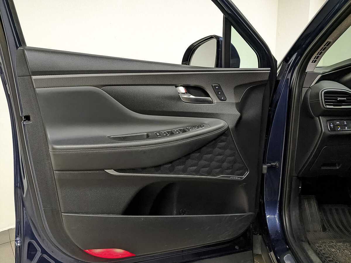 Купить Hyundai Santa Fe с пробегом. Фото: #16
