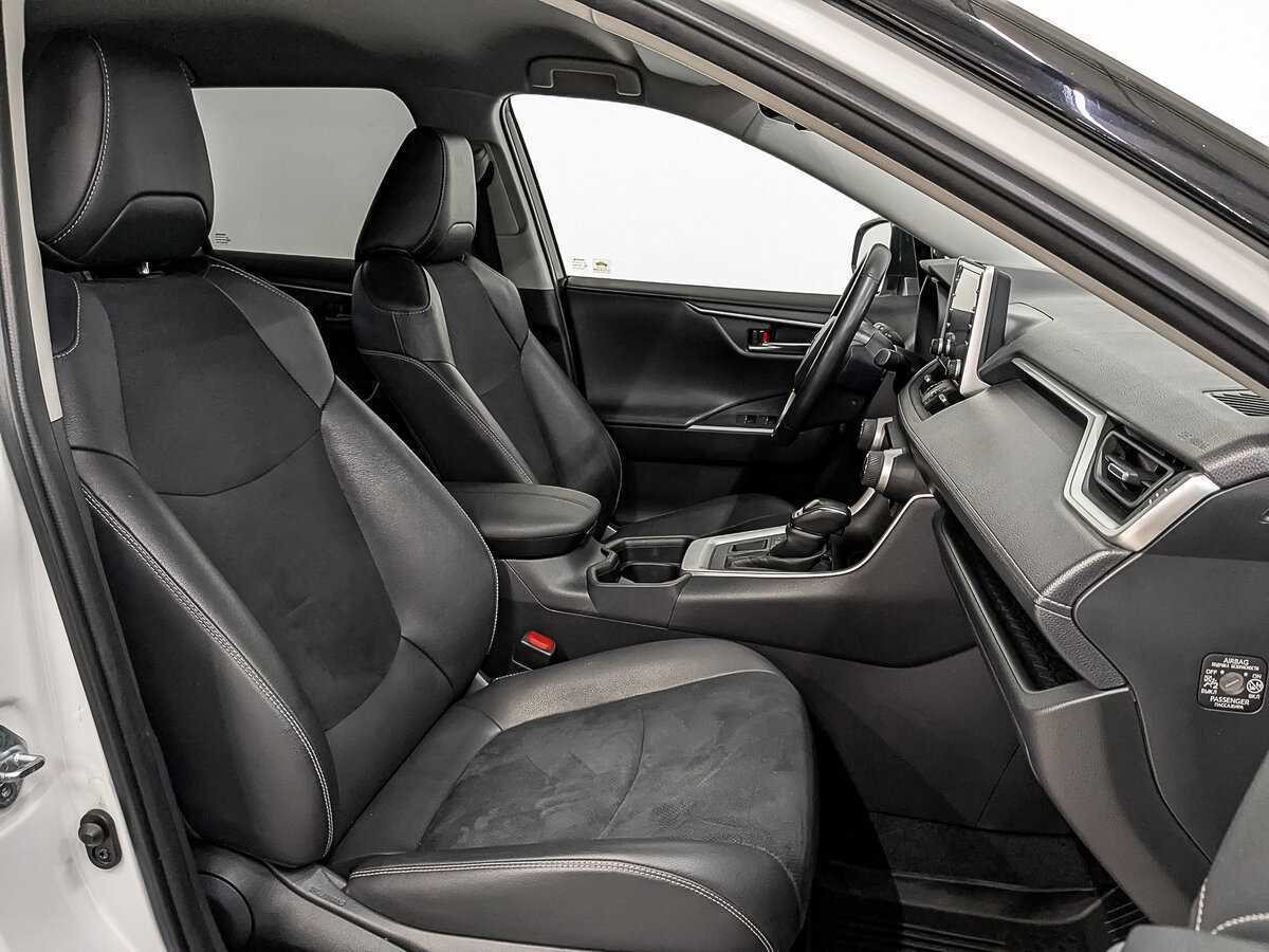 Купить Toyota RAV4 с пробегом. Фото: #21