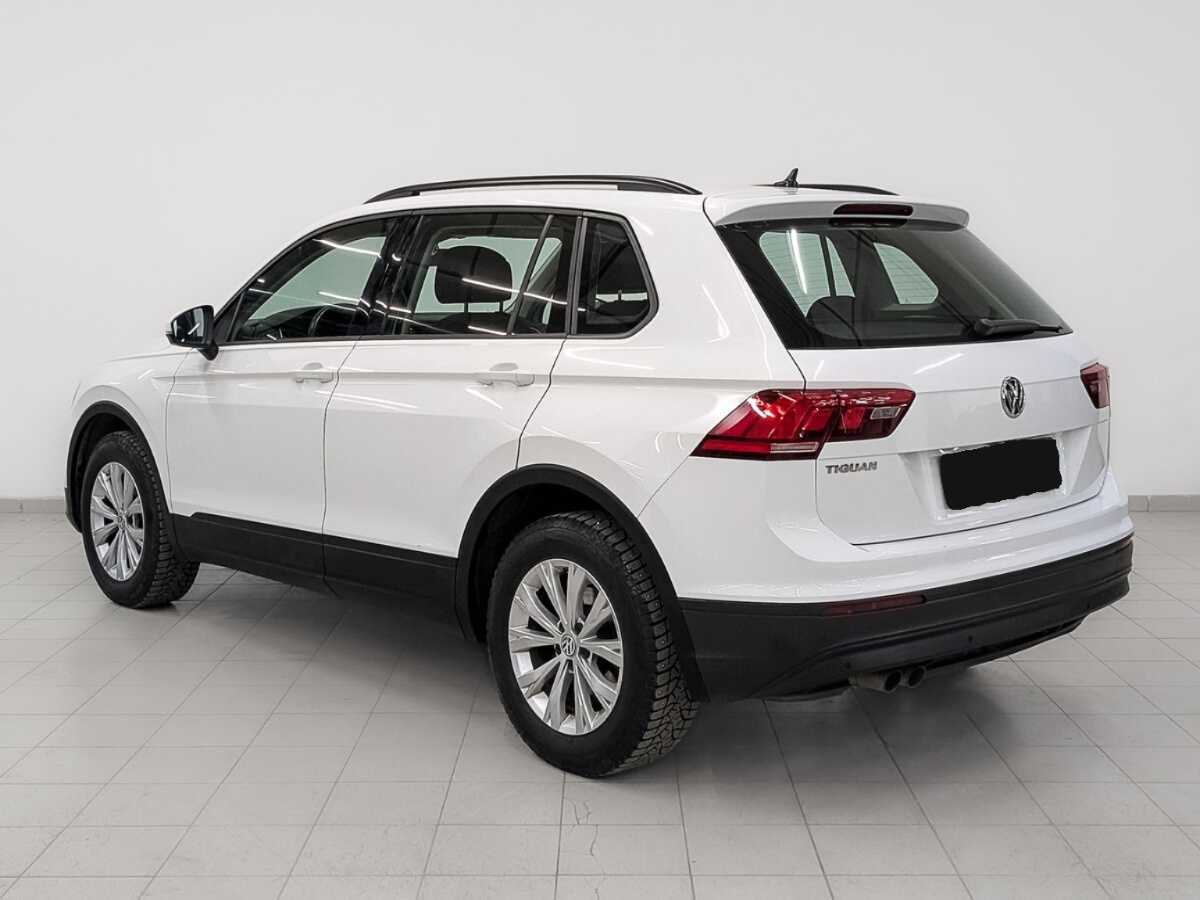 Купить Volkswagen Tiguan с пробегом. Фото: #6