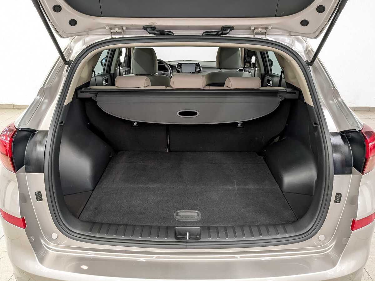 Купить Hyundai Tucson с пробегом. Фото: #9