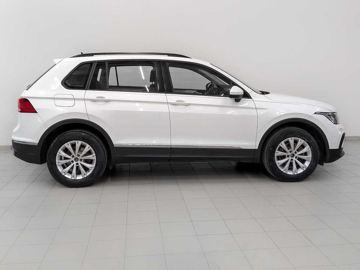 Купить Volkswagen Tiguan с пробегом. Фото: #3