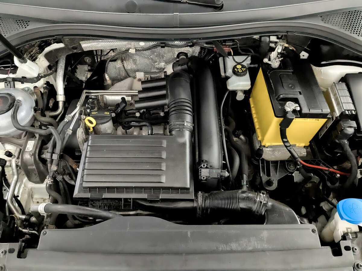 Купить Volkswagen Tiguan с пробегом. Фото: #8
