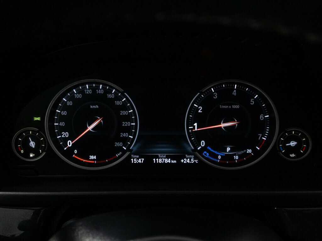 Купить BMW 5 серии с пробегом. Фото: #11