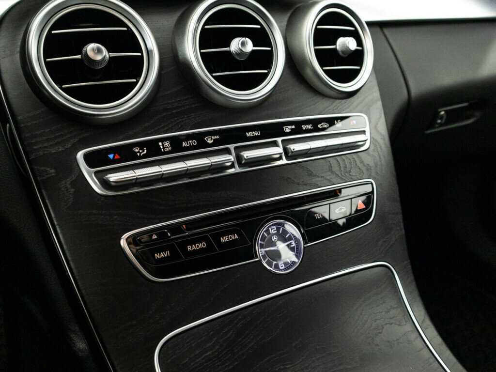 Купить Mercedes-Benz C-Класс с пробегом. Фото: #16