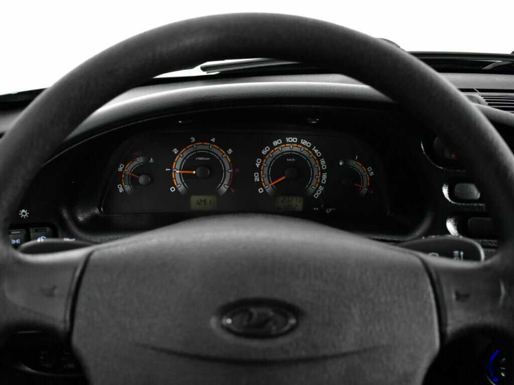 Купить Lada (ВАЗ) Niva с пробегом. Фото: #10