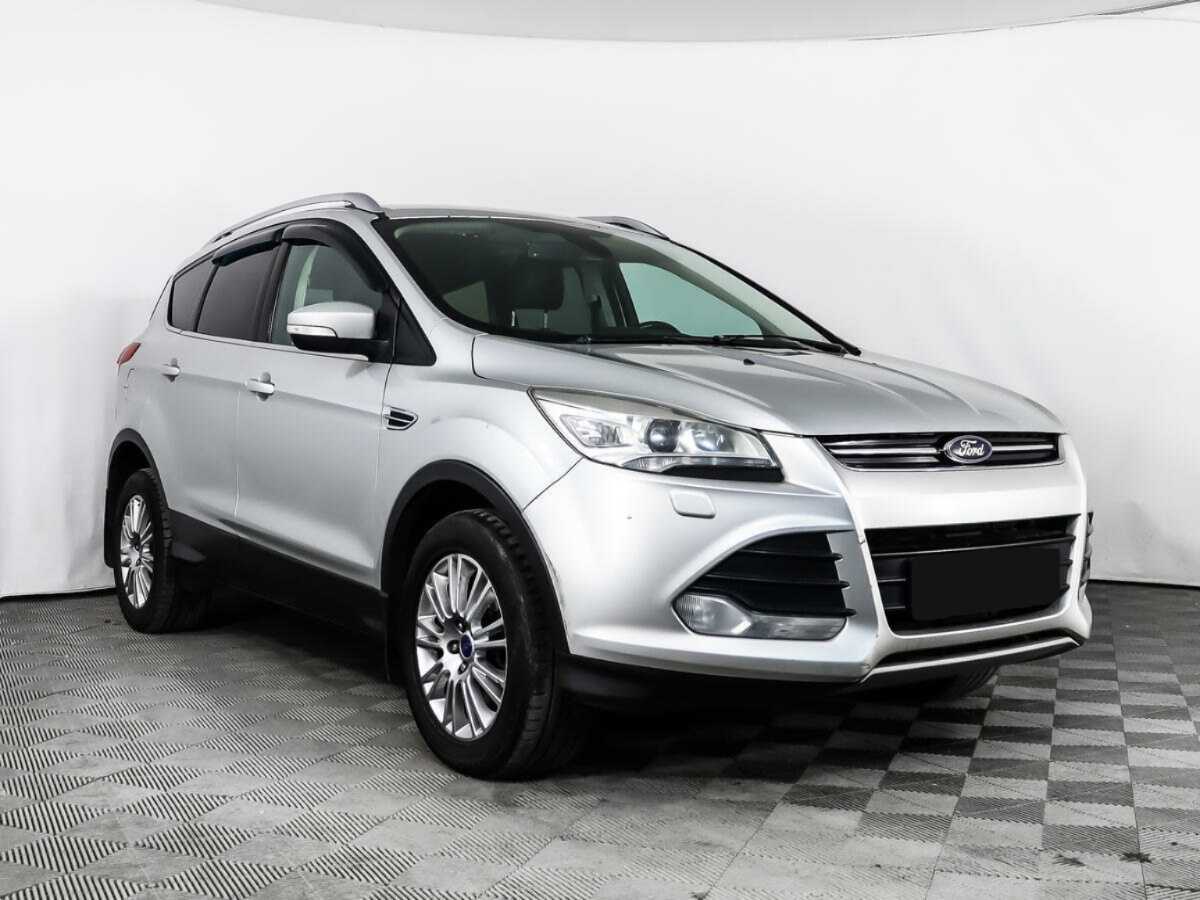 Купить Ford Kuga с пробегом. Фото: #2