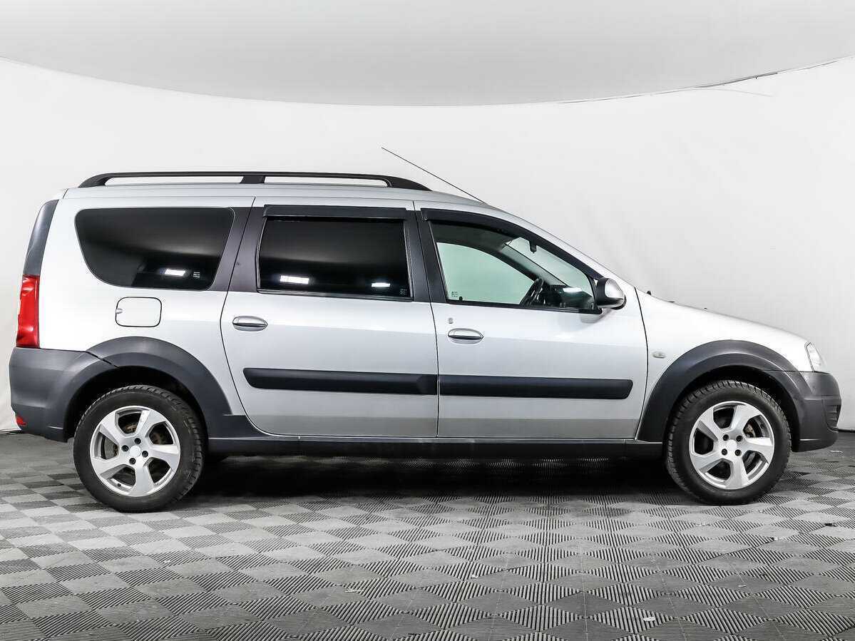 Купить Lada (ВАЗ) Largus с пробегом. Фото: #3