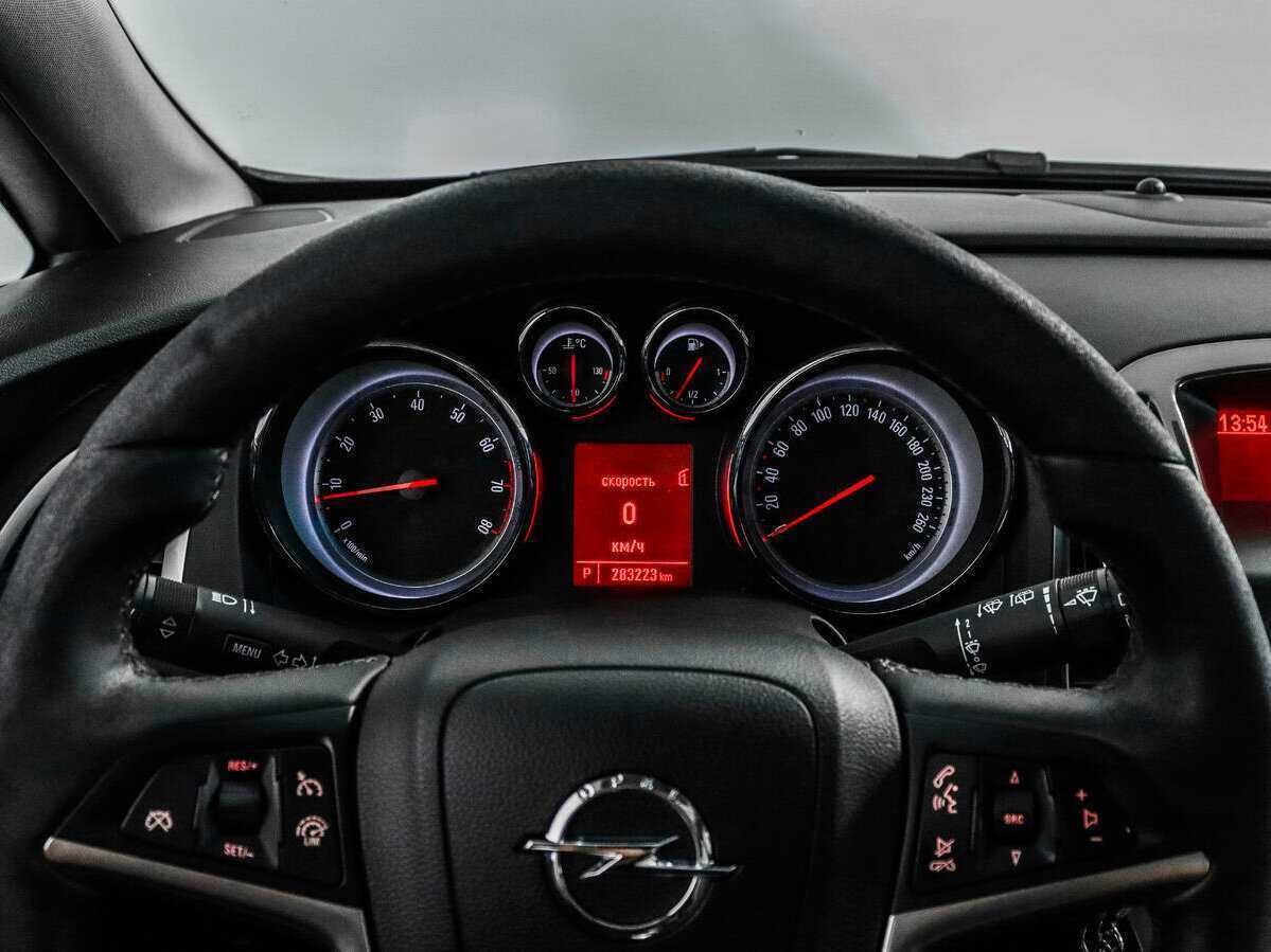 Купить Opel Astra с пробегом. Фото: #14