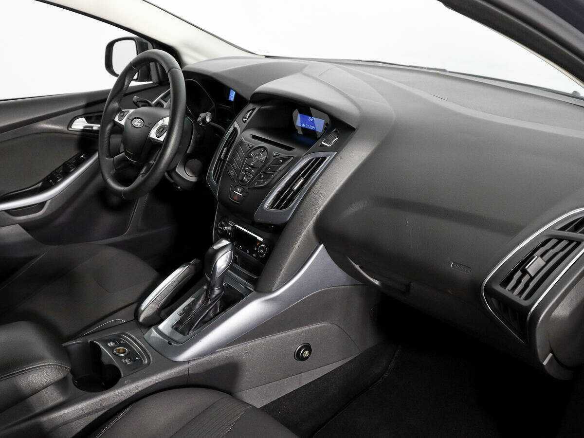 Купить Ford Focus с пробегом. Фото: #9