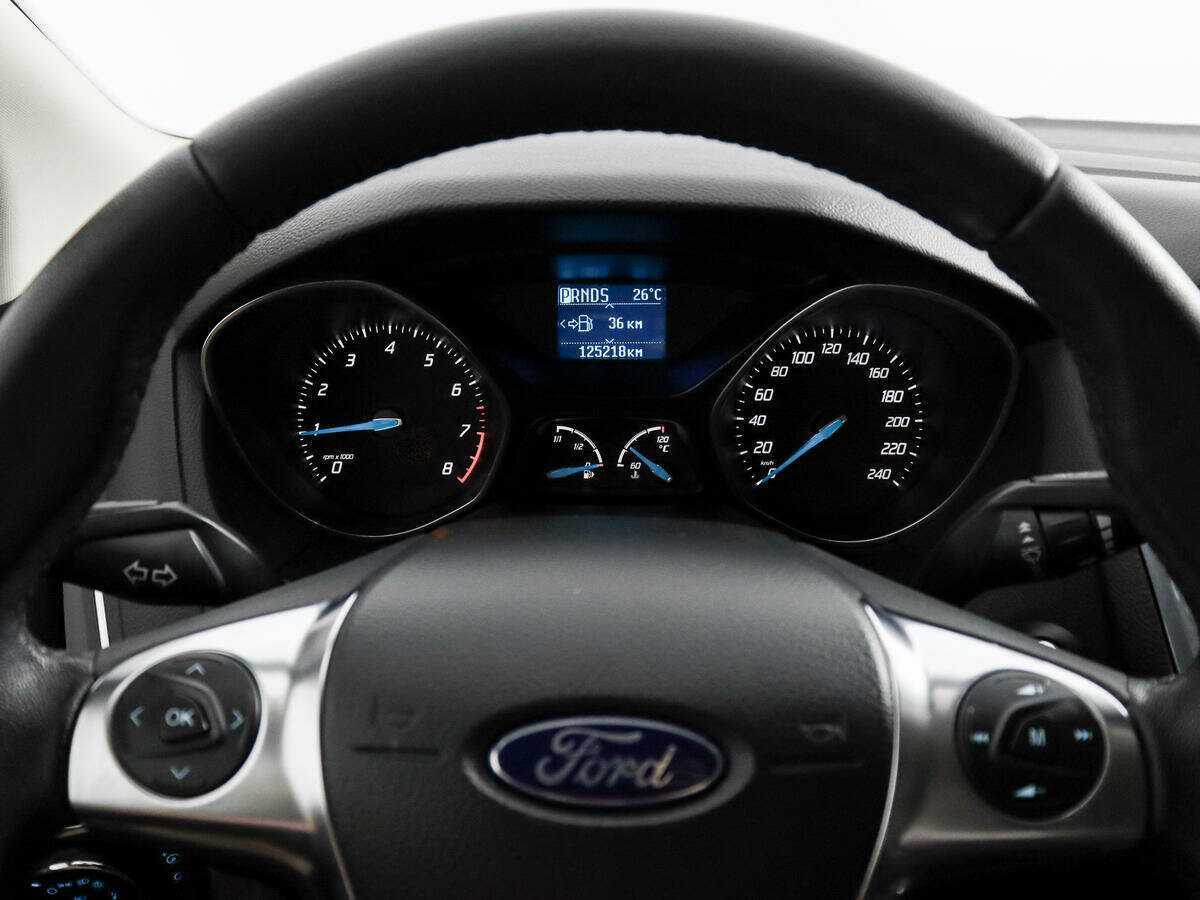 Купить Ford Focus с пробегом. Фото: #13