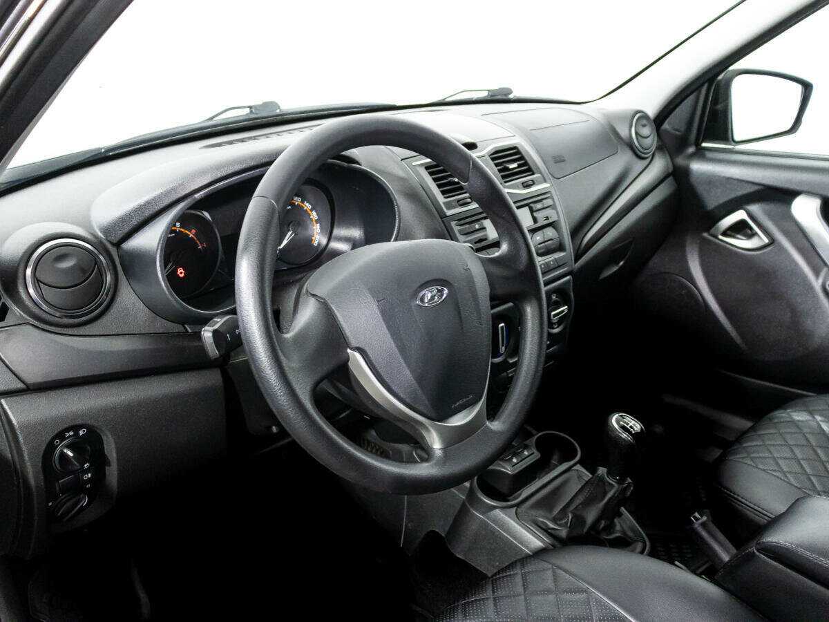 Купить Lada (ВАЗ) Granta с пробегом. Фото: #10