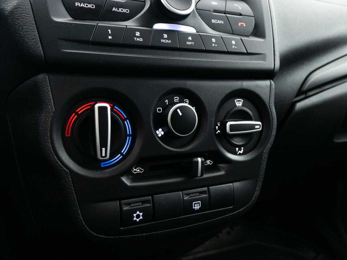 Купить Lada (ВАЗ) Granta с пробегом. Фото: #15