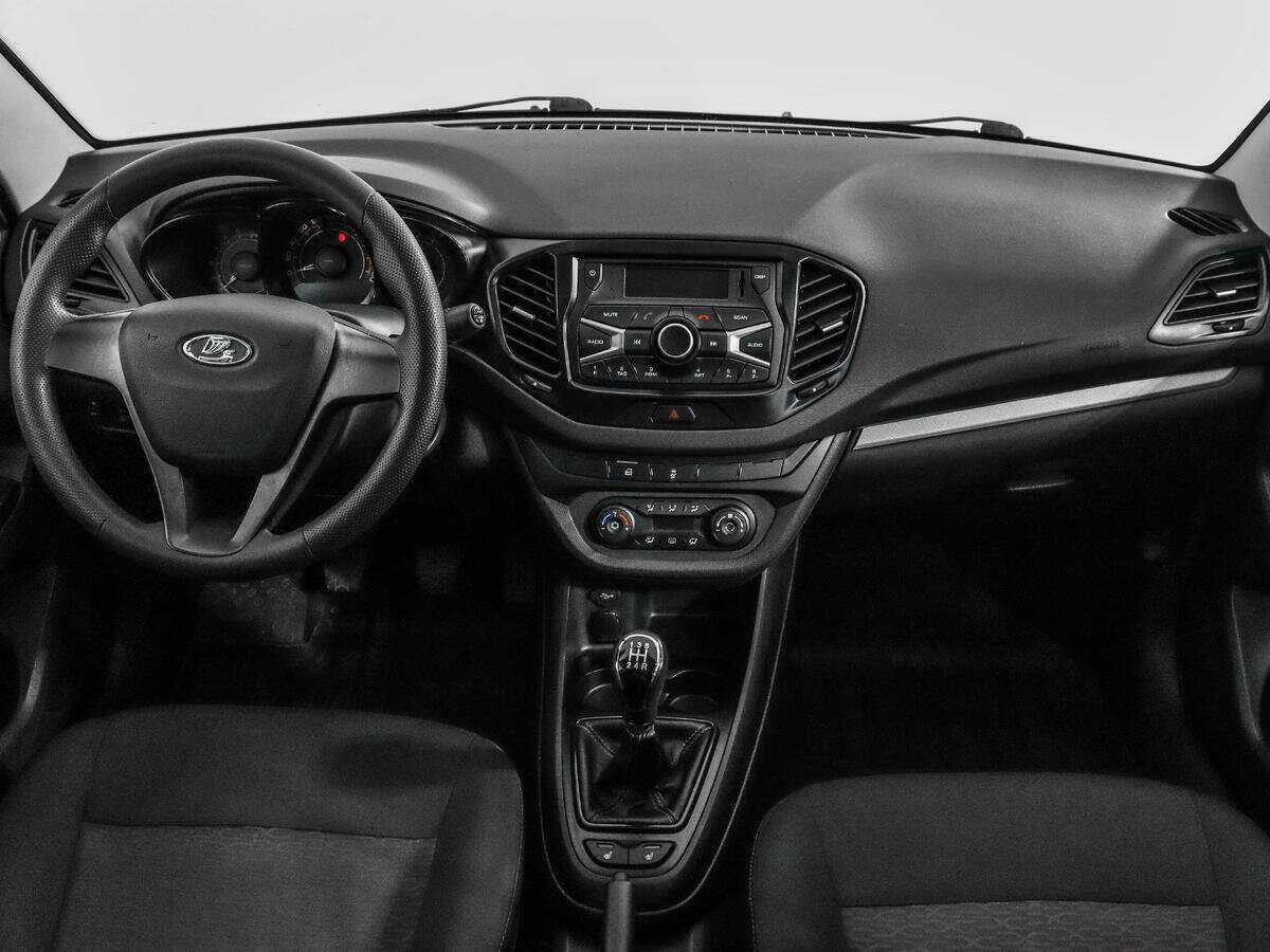 Купить Lada (ВАЗ) Vesta с пробегом. Фото: #11