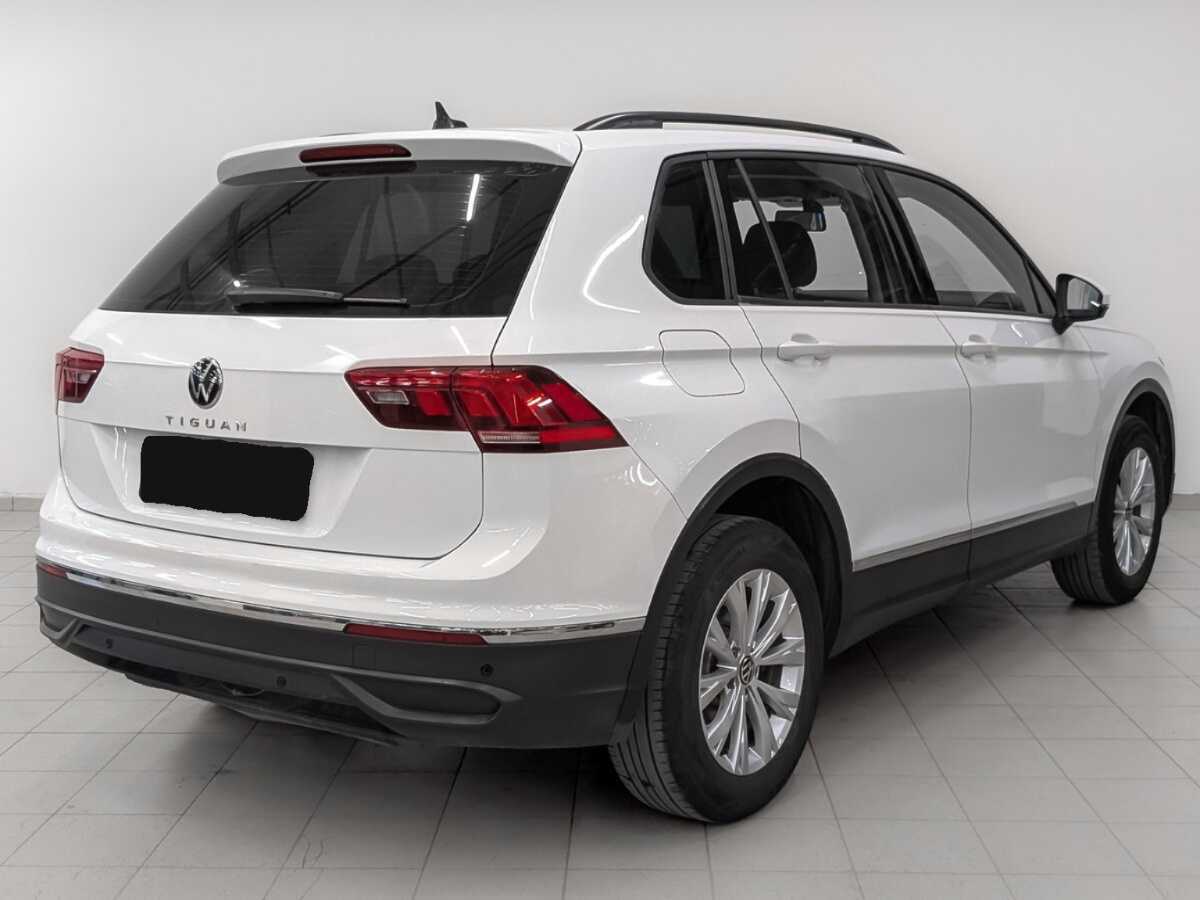 Купить Volkswagen Tiguan с пробегом. Фото: #4