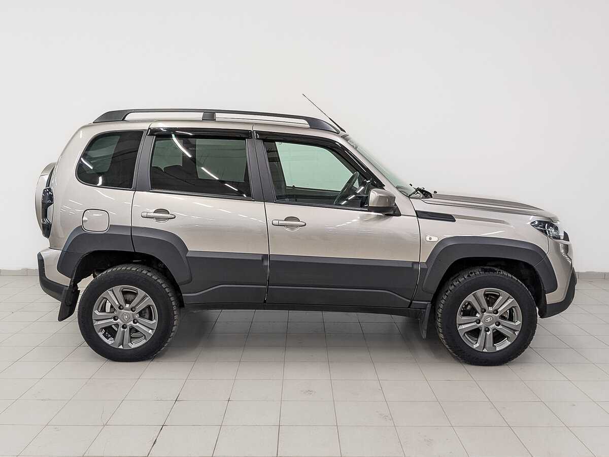 Купить Lada (ВАЗ) Niva с пробегом. Фото: #3