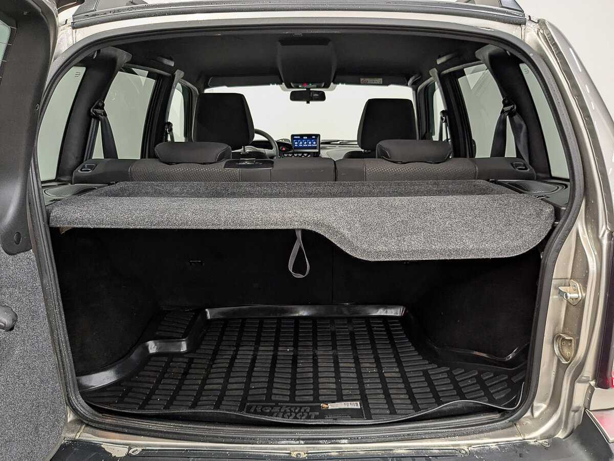 Купить Lada (ВАЗ) Niva с пробегом. Фото: #9