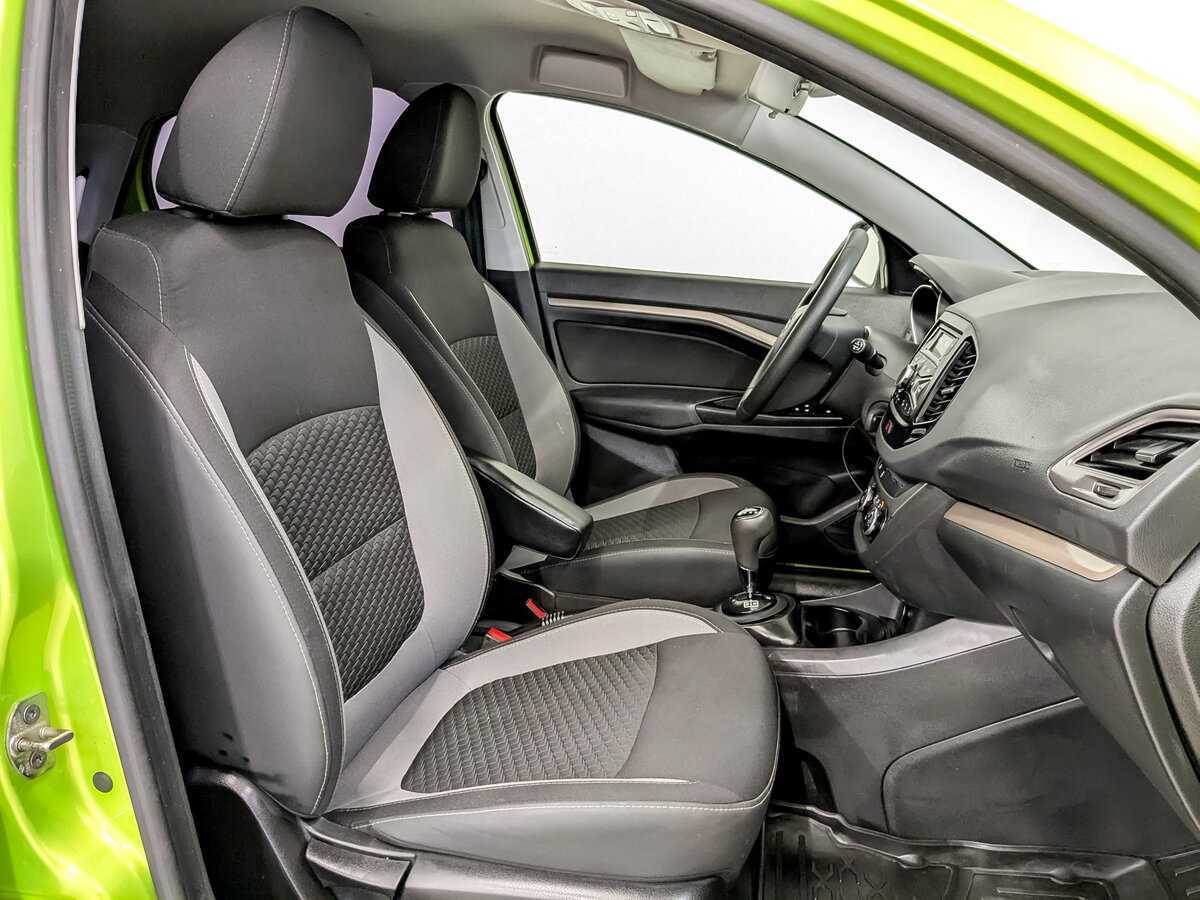 Купить Lada (ВАЗ) Vesta с пробегом. Фото: #22