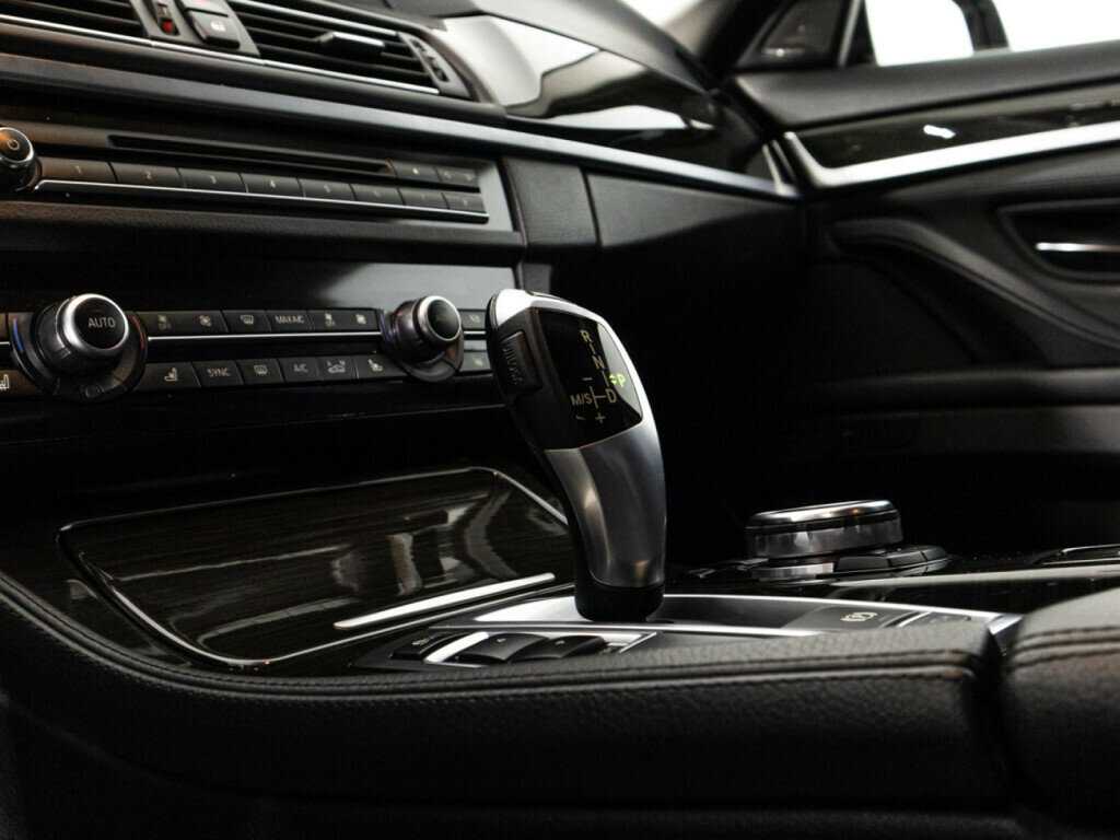 Купить BMW 5 серии с пробегом. Фото: #25