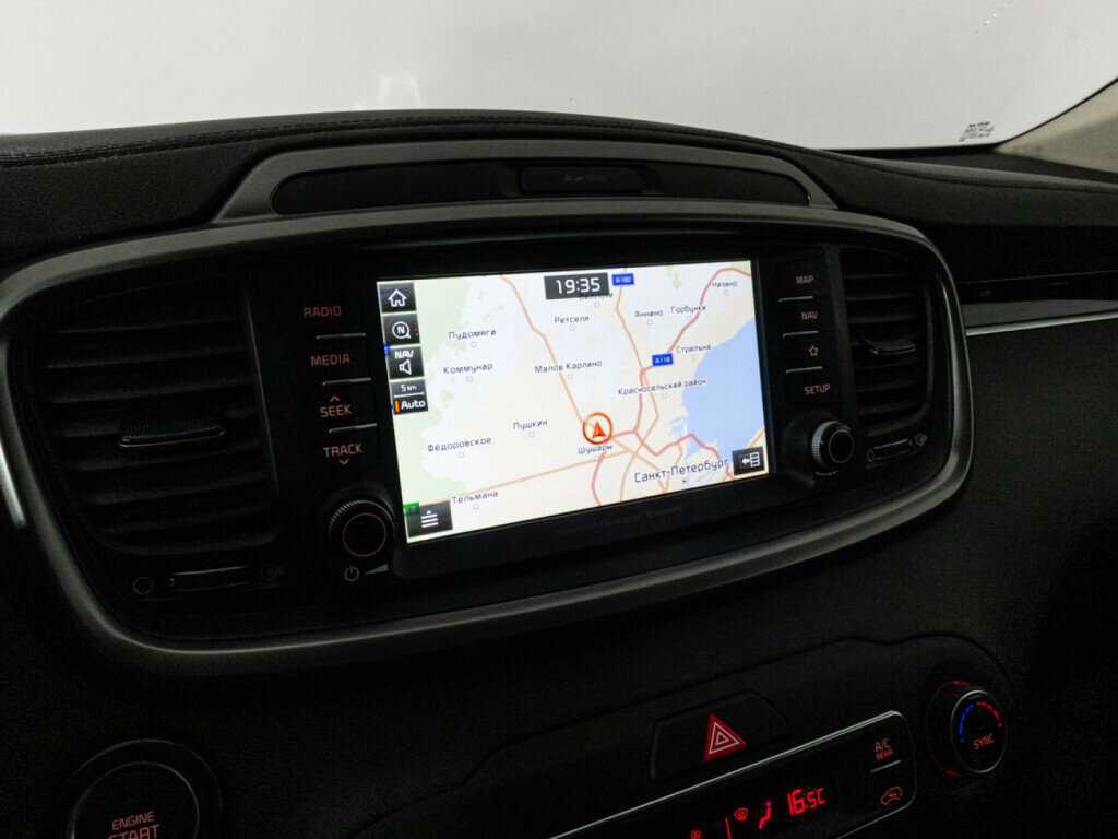 Купить Kia Sorento с пробегом. Фото: #15