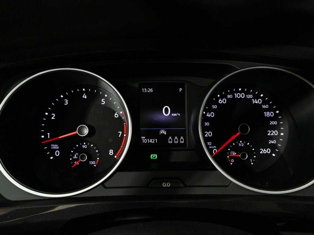 Купить Volkswagen Tiguan с пробегом. Фото: #11