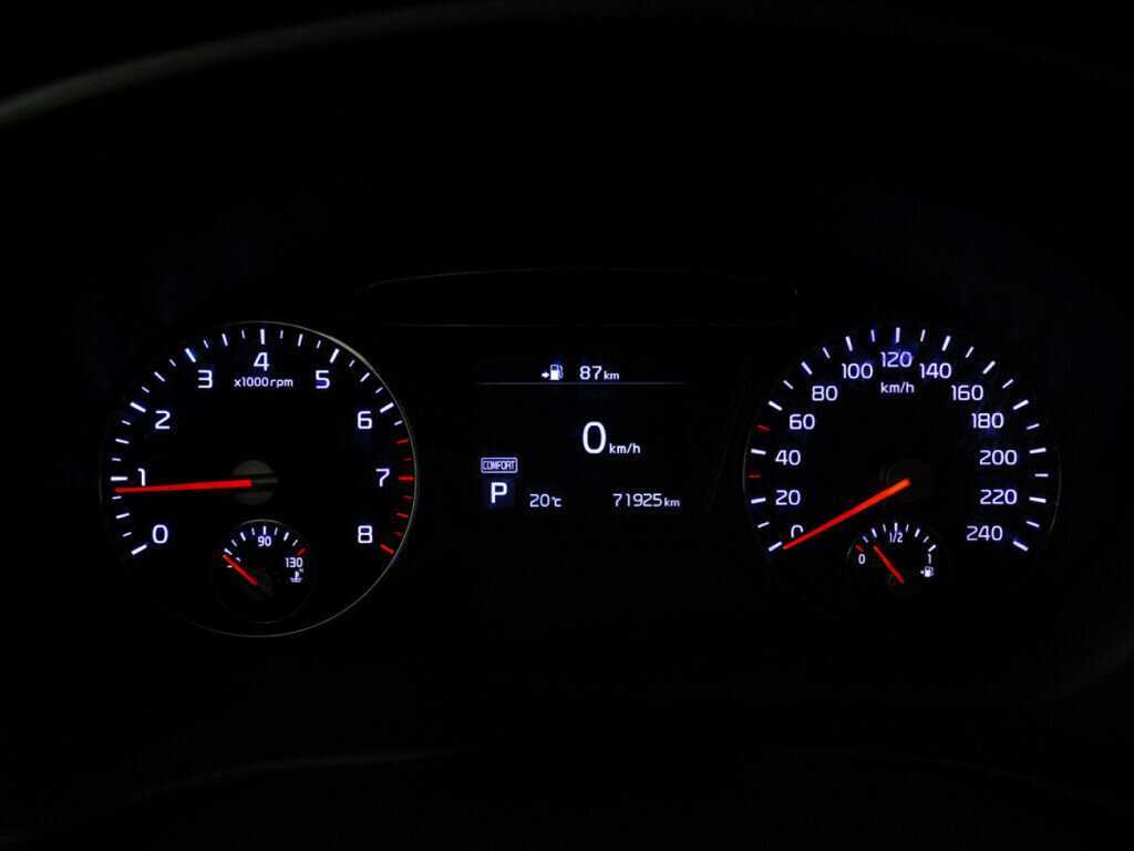 Купить Kia Sorento с пробегом. Фото: #11