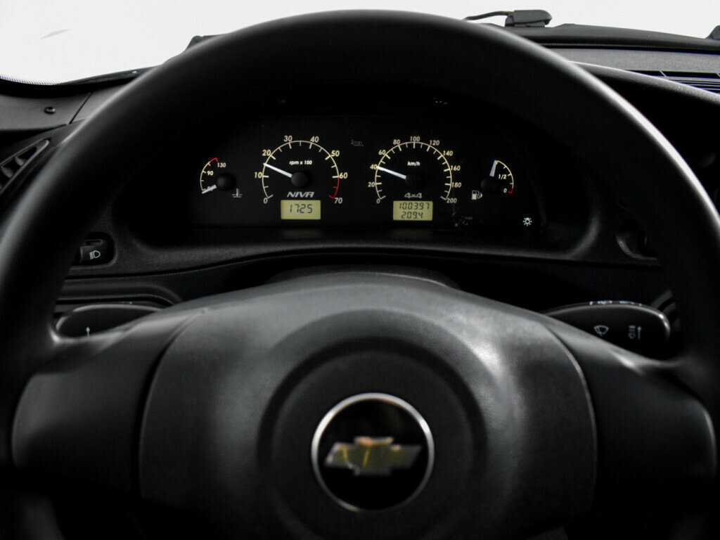 Купить Chevrolet Niva с пробегом. Фото: #14