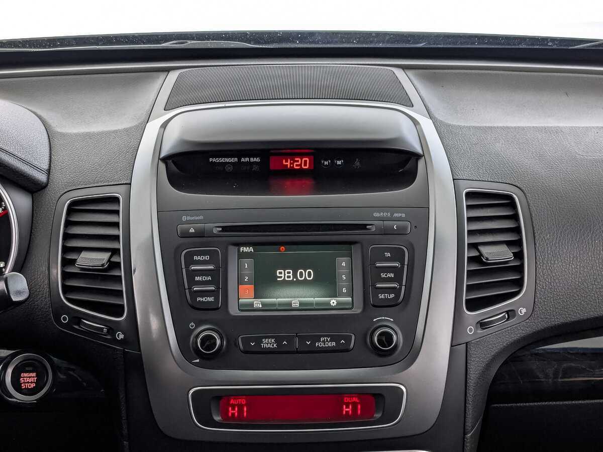 Купить Kia Sorento с пробегом. Фото: #16