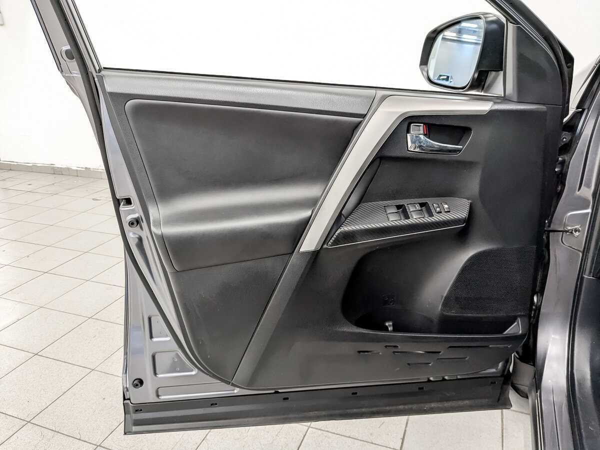 Продажа Б/У Тойота Рав4. Фото: #16