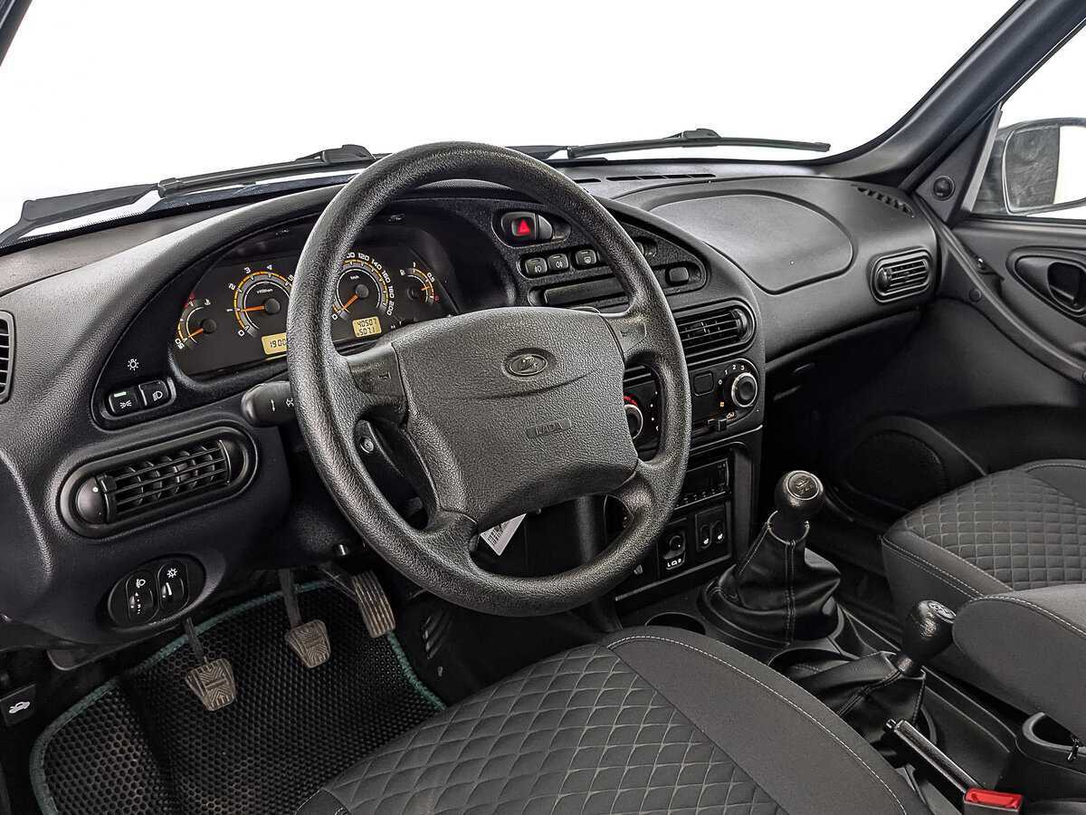 Купить Lada (ВАЗ) Niva с пробегом. Фото: #14