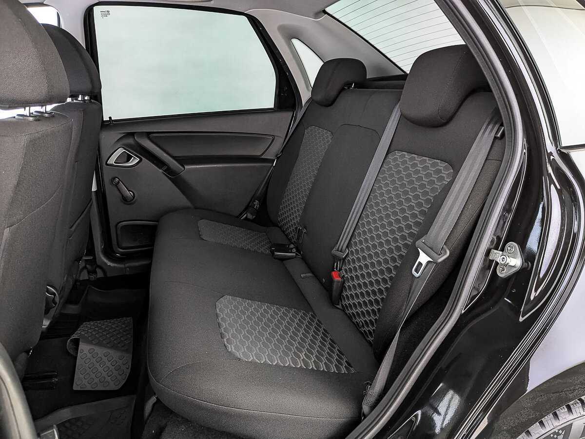 Купить Lada (ВАЗ) Granta с пробегом. Фото: #17