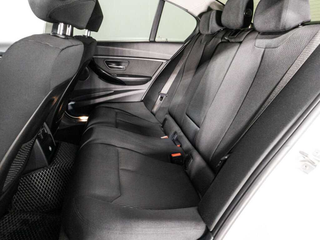 Купить BMW 3 серии с пробегом. Фото: #9