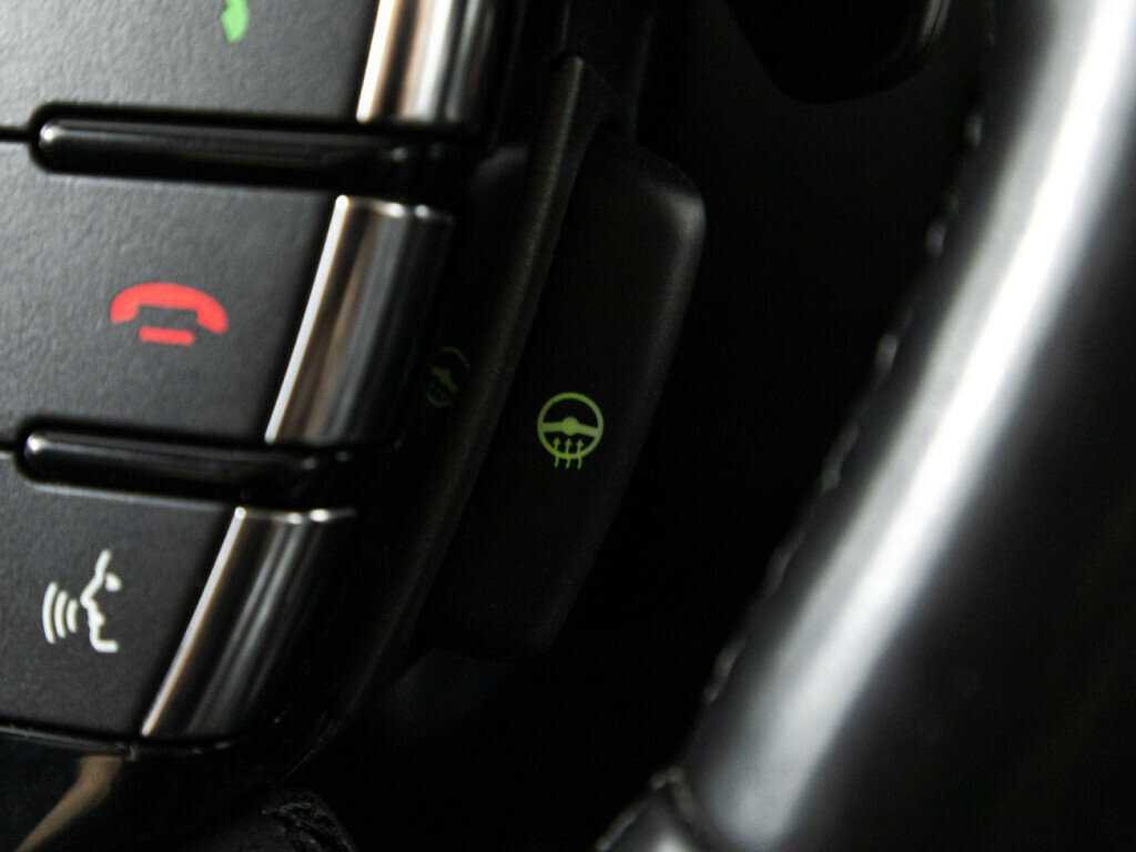 Купить Land Rover Discovery с пробегом. Фото: #19