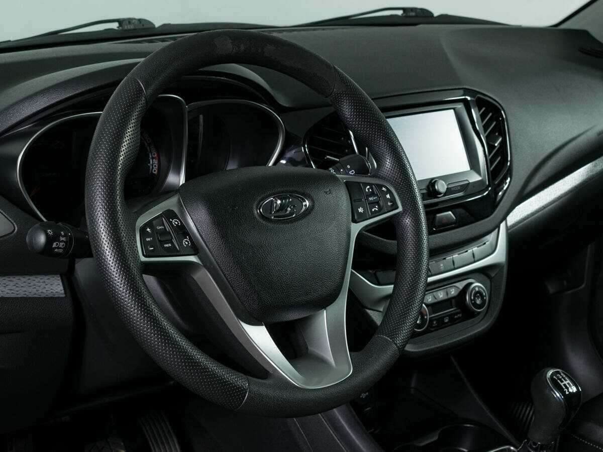 Купить Lada (ВАЗ) Vesta с пробегом. Фото: #12