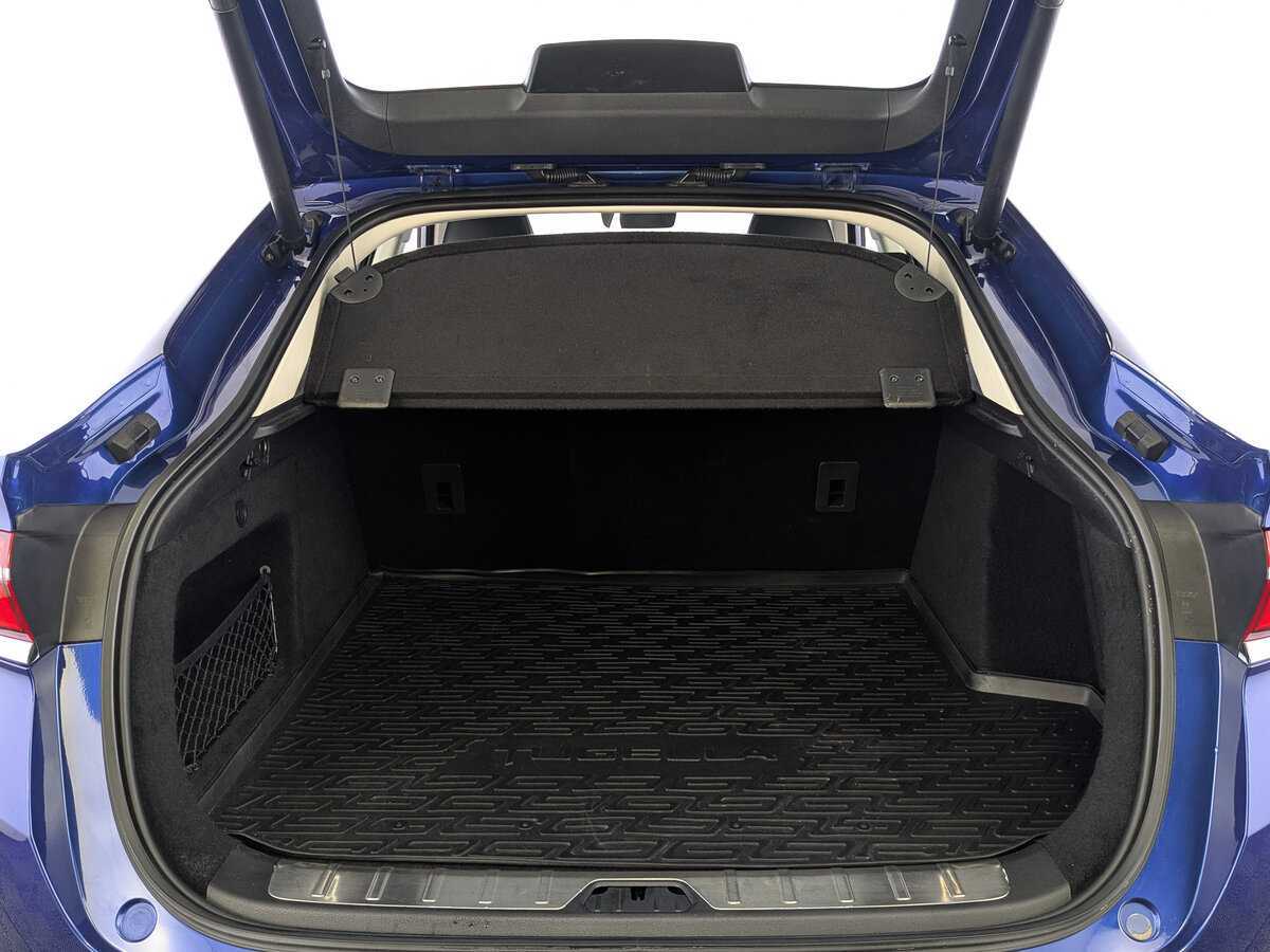 Купить Geely Tugella с пробегом. Фото: #9