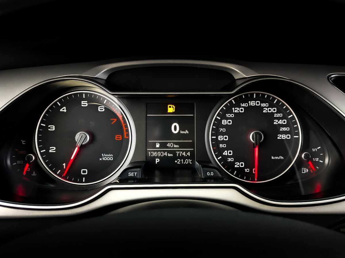Купить Audi A4 с пробегом. Фото: #12