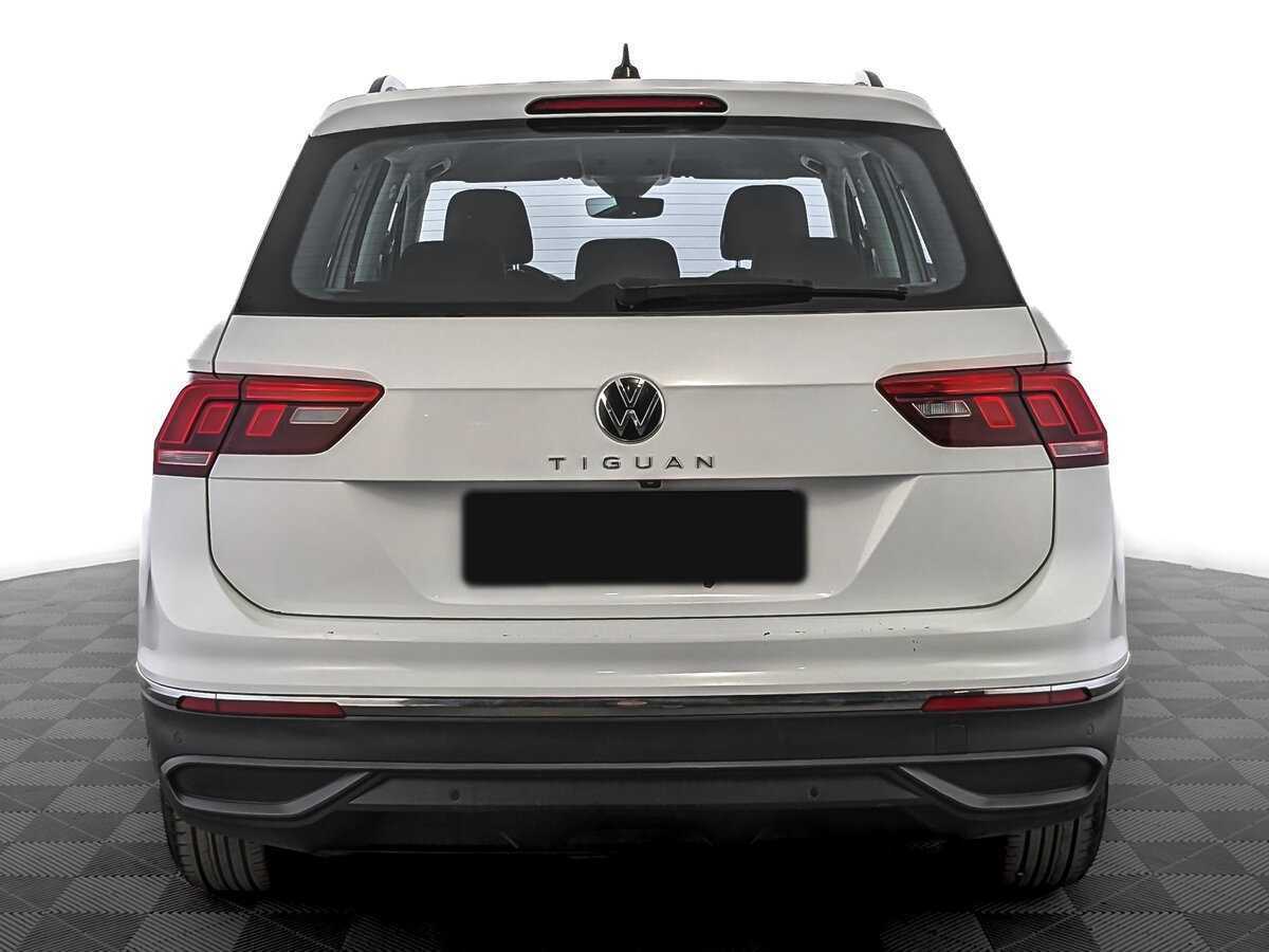 Купить Volkswagen Tiguan с пробегом. Фото: #5