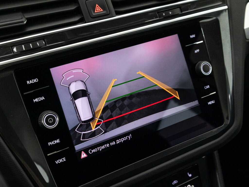 Купить Volkswagen Tiguan с пробегом. Фото: #14