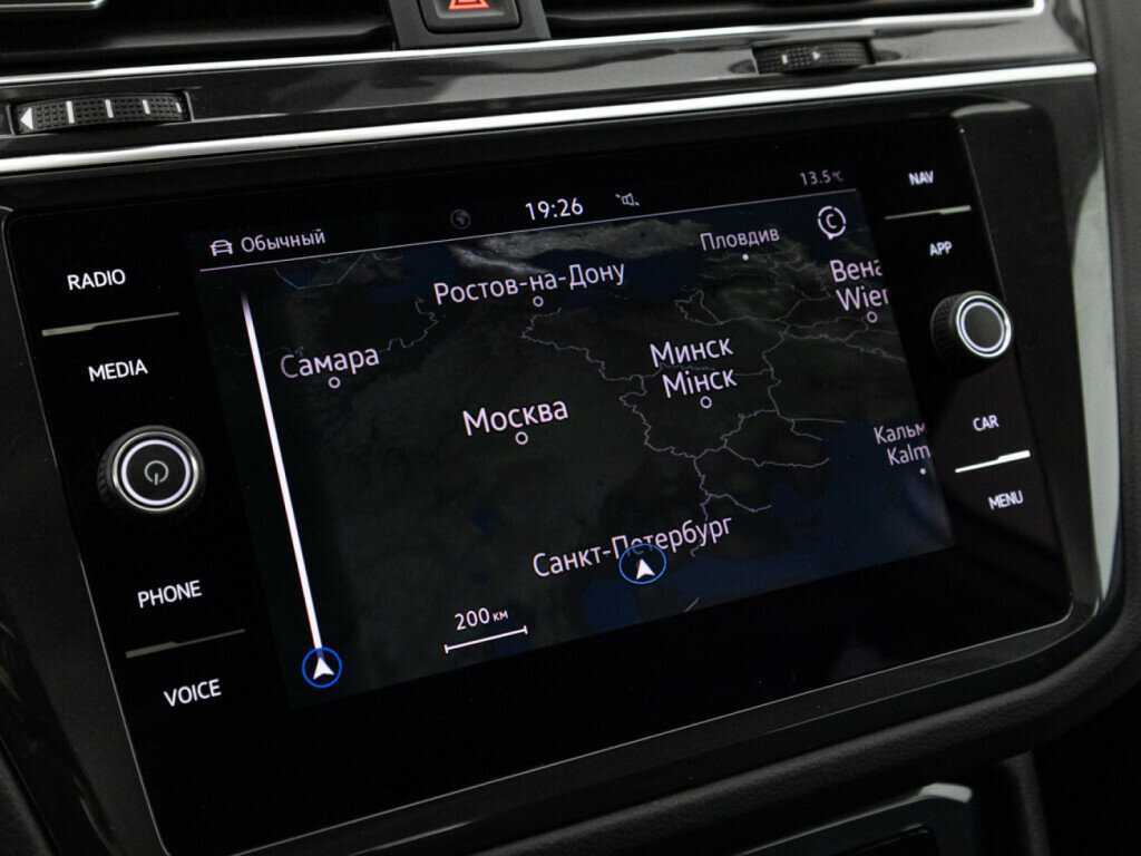 Купить Volkswagen Tiguan с пробегом. Фото: #15