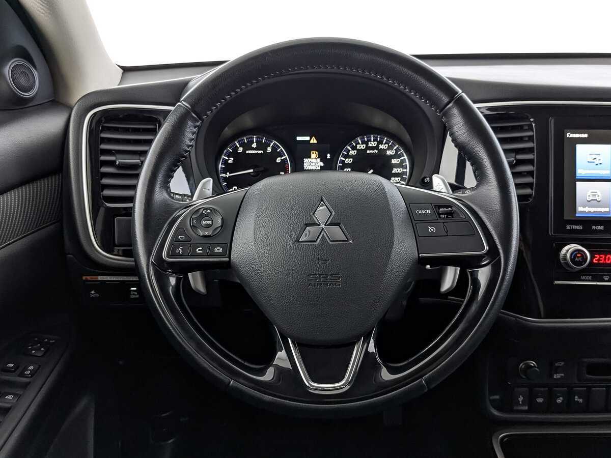 Купить Mitsubishi Outlander с пробегом. Фото: #18