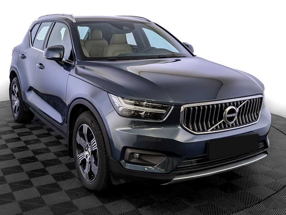 Купить Volvo XC40 с пробегом. Фото: #2