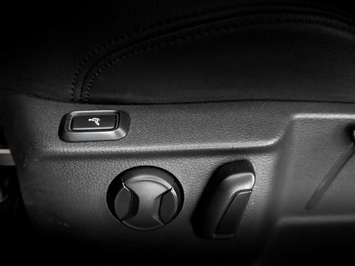 Купить Volkswagen Passat с пробегом. Фото: #20